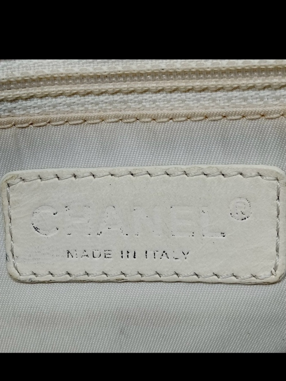 Chanel Metallic Gold Paris Biarritz shoulder Bag - Picture 7 of 9